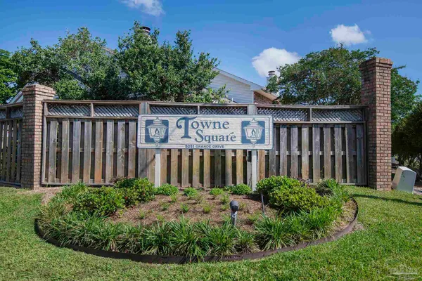 $1,850 | 5051 Grande Drive, Unit F6, Pensacola, FL 32504