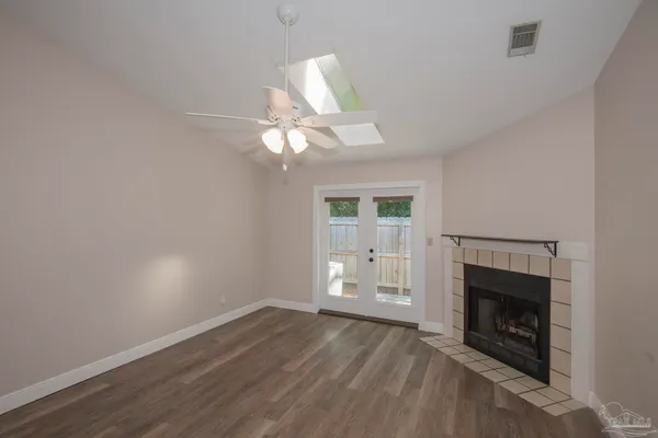 $1,850 | 5051 Grande Drive, Unit F6, Pensacola, FL 32504