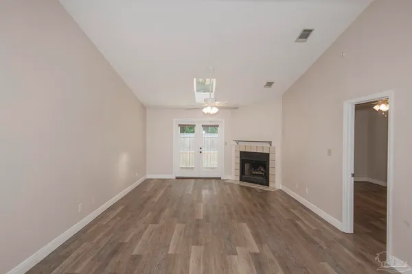 $1,850 | 5051 Grande Drive, Unit F6, Pensacola, FL 32504