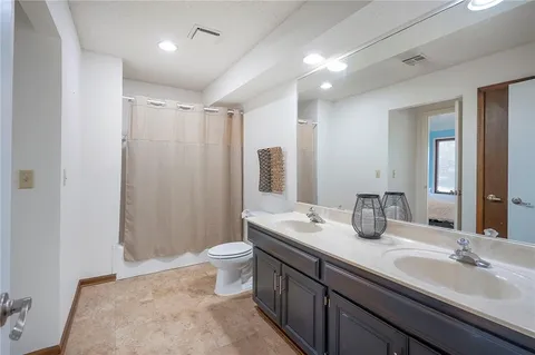 $500,000 | 10911 West 120th Terrace, Overland Park, KS 66213