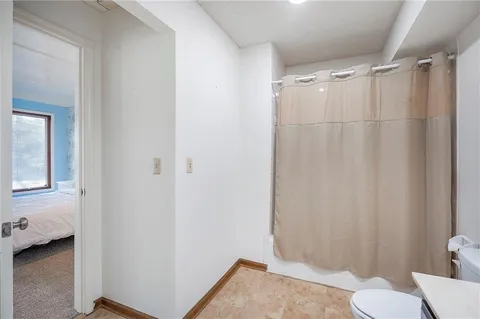 $500,000 | 10911 West 120th Terrace, Overland Park, KS 66213