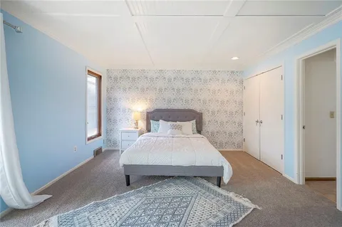 $500,000 | 10911 West 120th Terrace, Overland Park, KS 66213