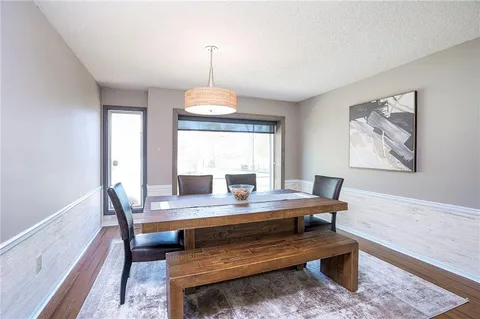 $500,000 | 10911 West 120th Terrace, Overland Park, KS 66213