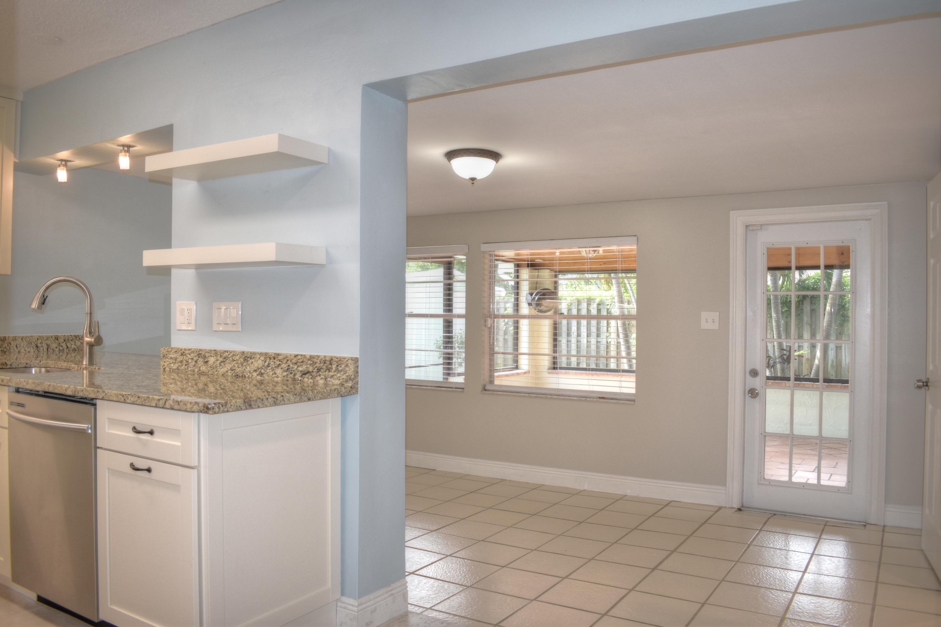 3698 Bahama Road Palm Beach Gardens, FL 33410 - Photo 5 of 25 family