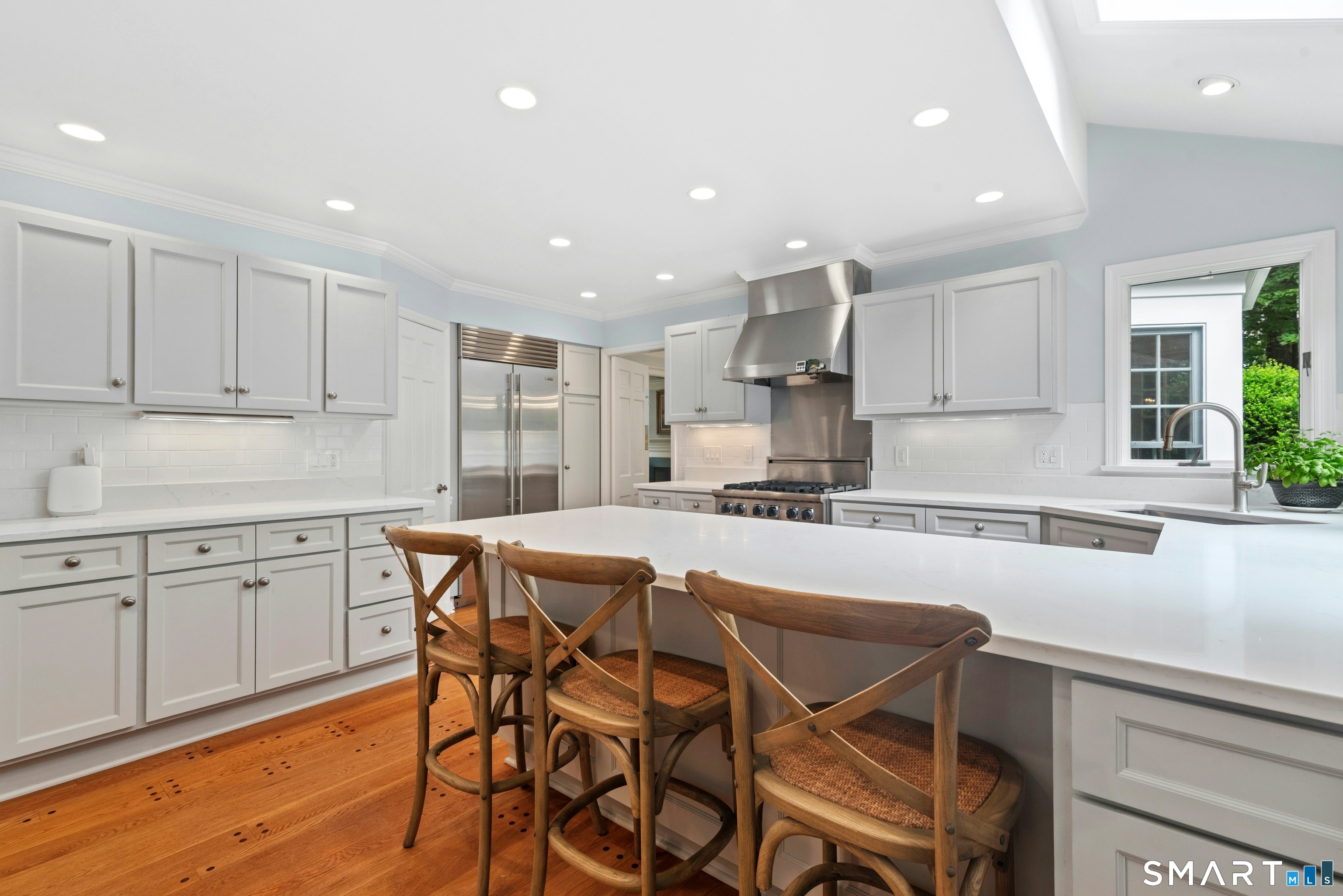 28 Royle Road Darien, CT 06820 - Photo 12 of 33