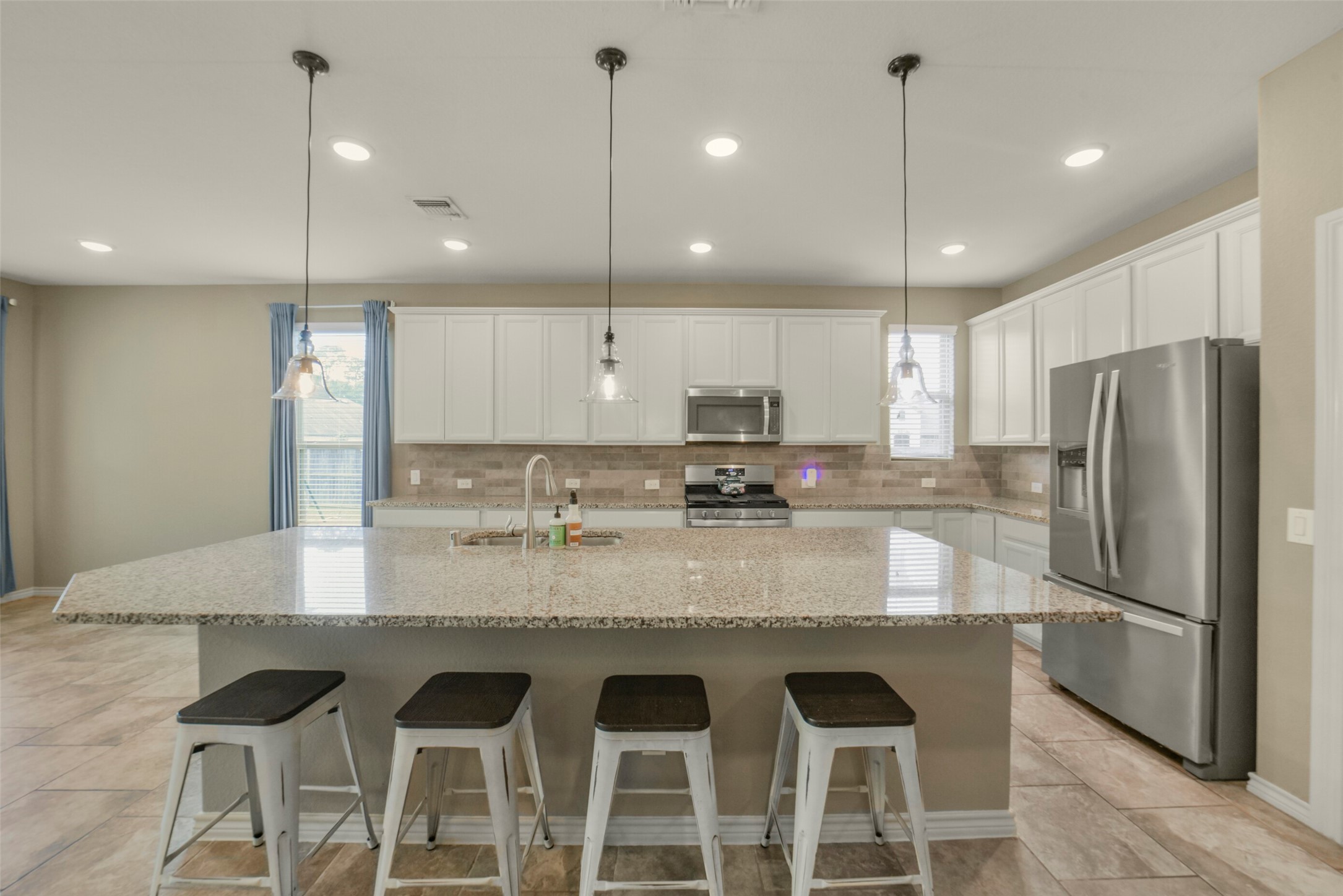 9651 Thimbleweed Drive Spring, TX 77379 - Photo 16 of 43