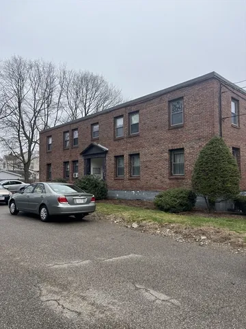 $1,950 | 15 Weston Court, Unit 10, Braintree, MA 02184