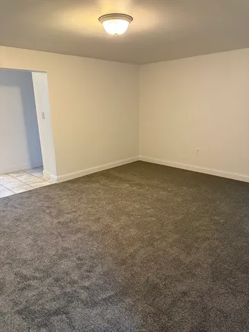 $1,950 | 15 Weston Court, Unit 10, Braintree, MA 02184