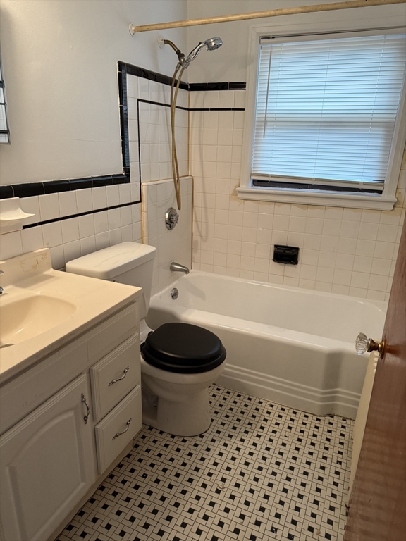 15 Weston Court, Unit 10 Braintree, MA 02184 - Photo 6 of 6