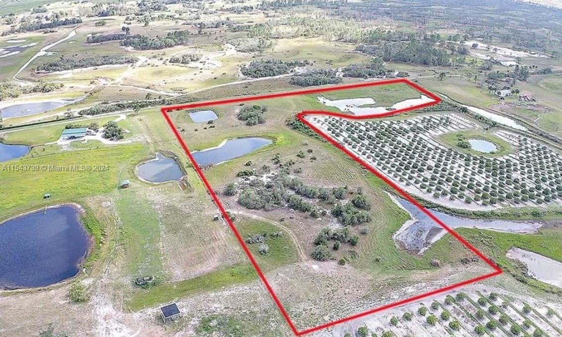 24 Sunburst Road Venus, FL 33960 - Photo 2 of 3