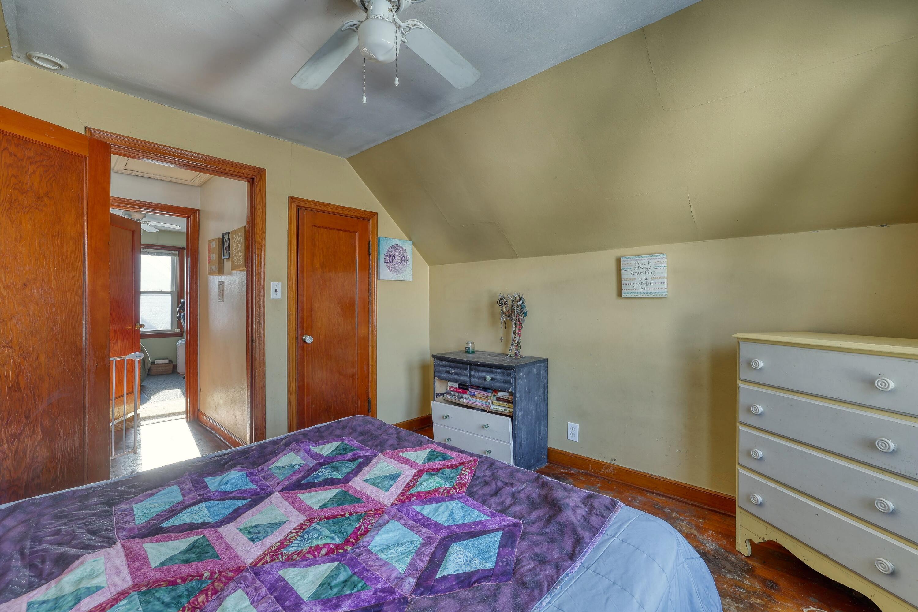 176 North 73rd Street Milwaukee, WI 53213 - Photo 15 of 27 13