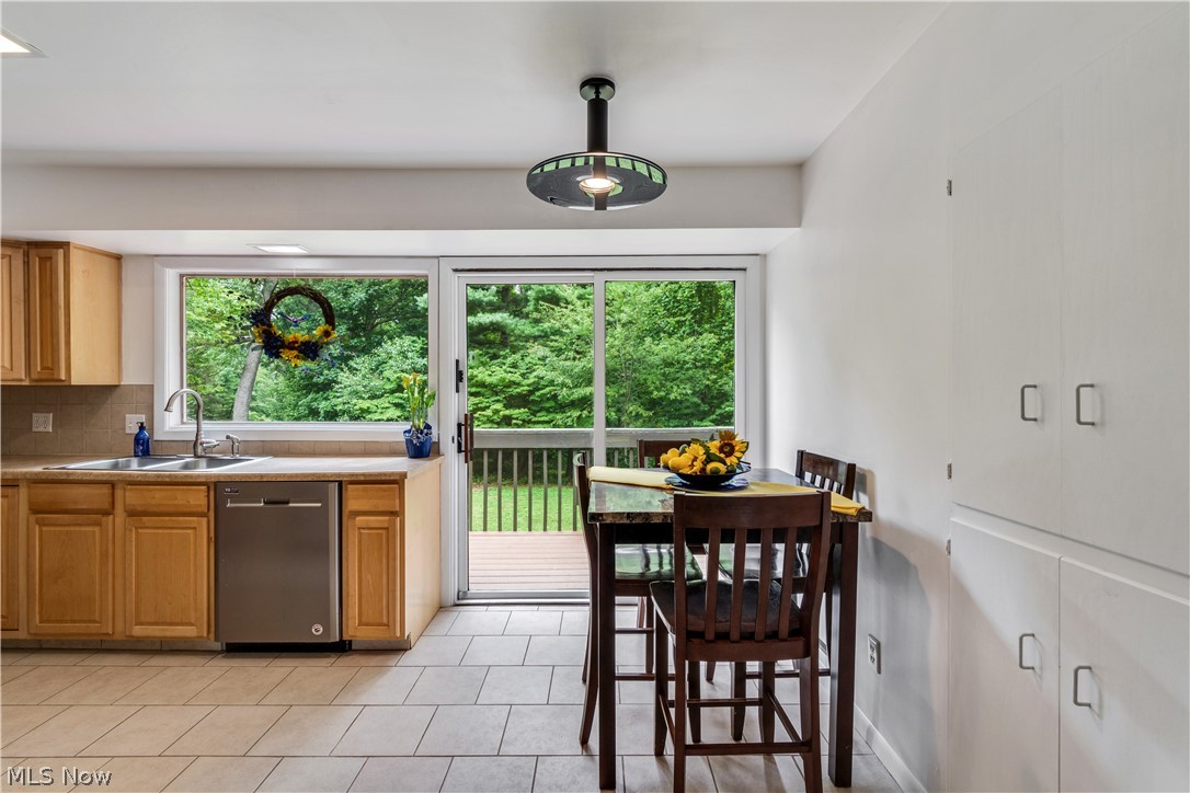 11453 Clinton Road Doylestown, OH 44230 - Photo 17 of 35