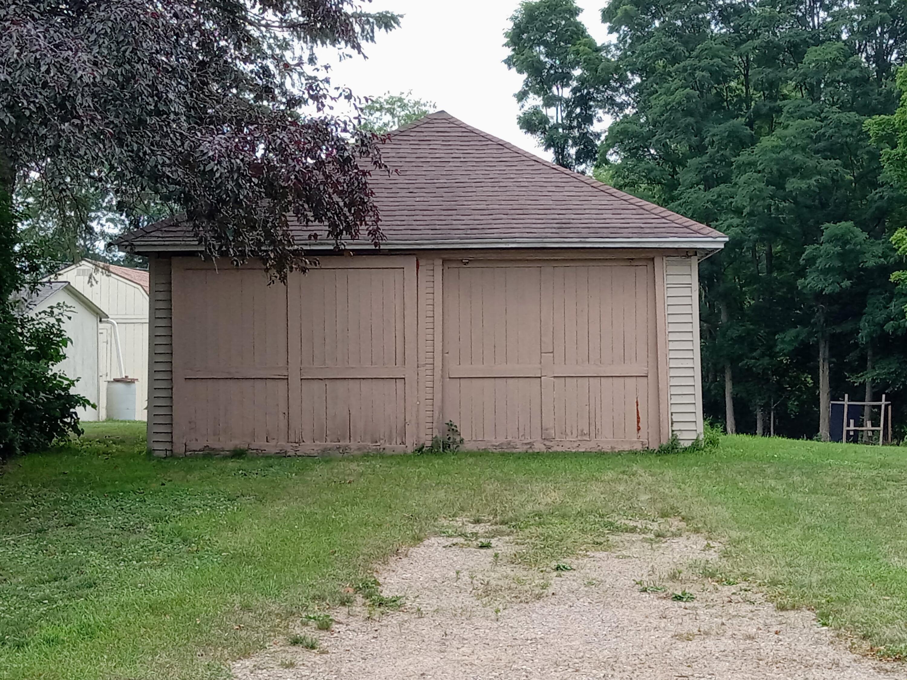 265 Maple Street Springport, MI 49284 - Photo 2 of 24 27254_Image_2