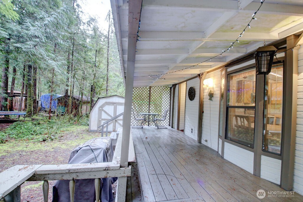 96 Sunset Circle Maple Falls, WA 98266 - Photo 3 of 31