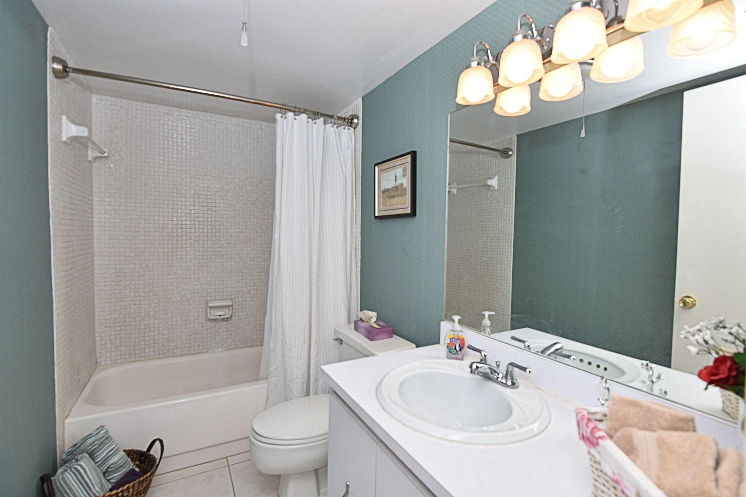 1100 Surf Road, Unit 216 Riviera Beach, FL 33404 - Photo 8 of 19 Master bath