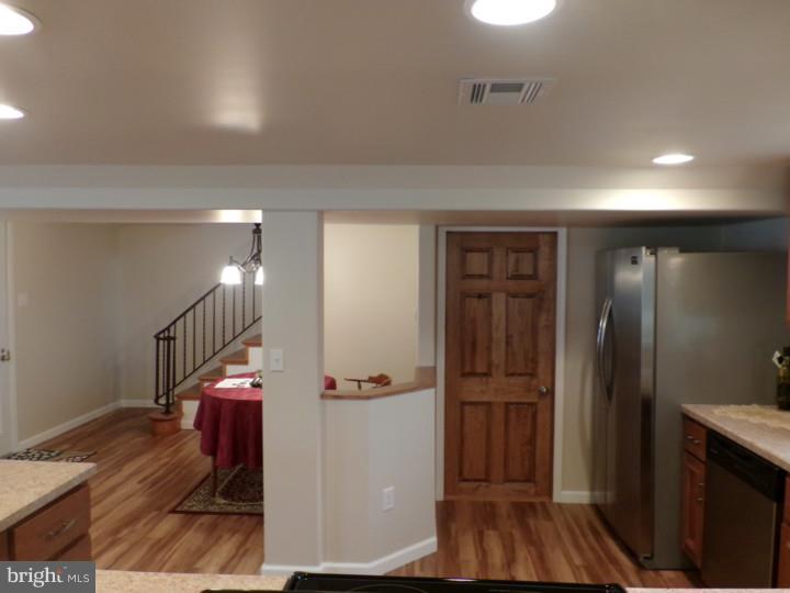 3608 R Raymond Street Reading, PA 19605 - Photo 7 of 17