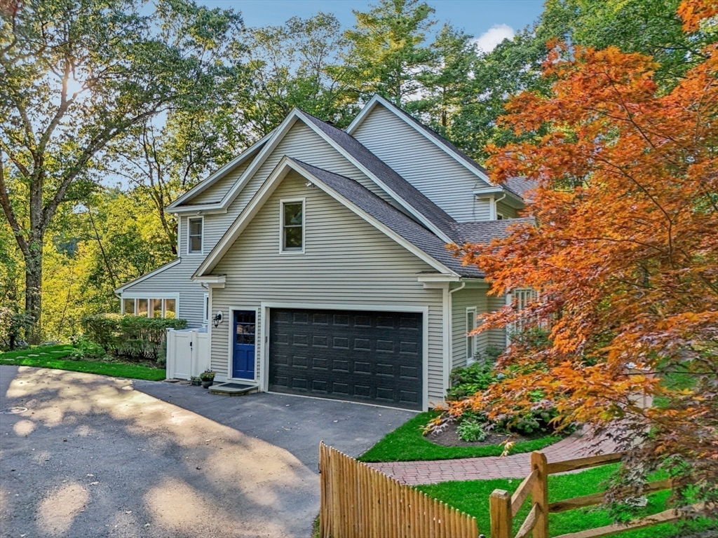 26 Sudbury Road Weston, MA 02493 - Photo 8 of 12 Gallery Image 8