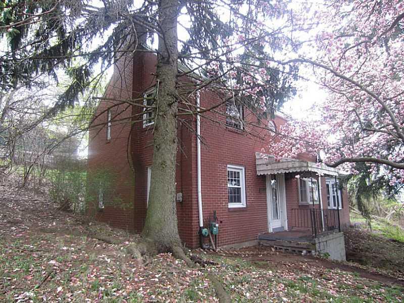 2722 Mt Troy Road Pittsburgh, PA 15212 - Photo 1 of 25 Exterior Front.