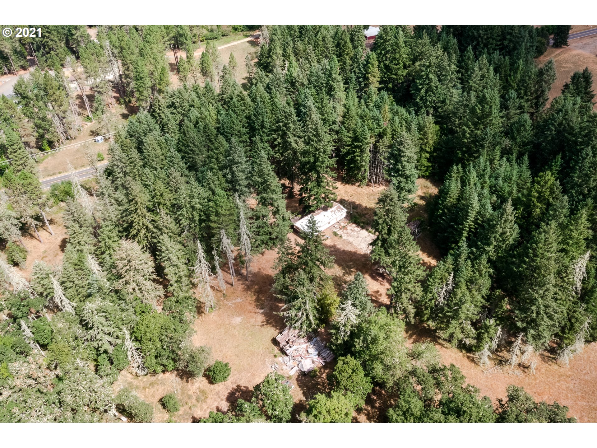 26174 Fleck Road Veneta, OR 97487 - Photo 1 of 13 Gallery Image 1