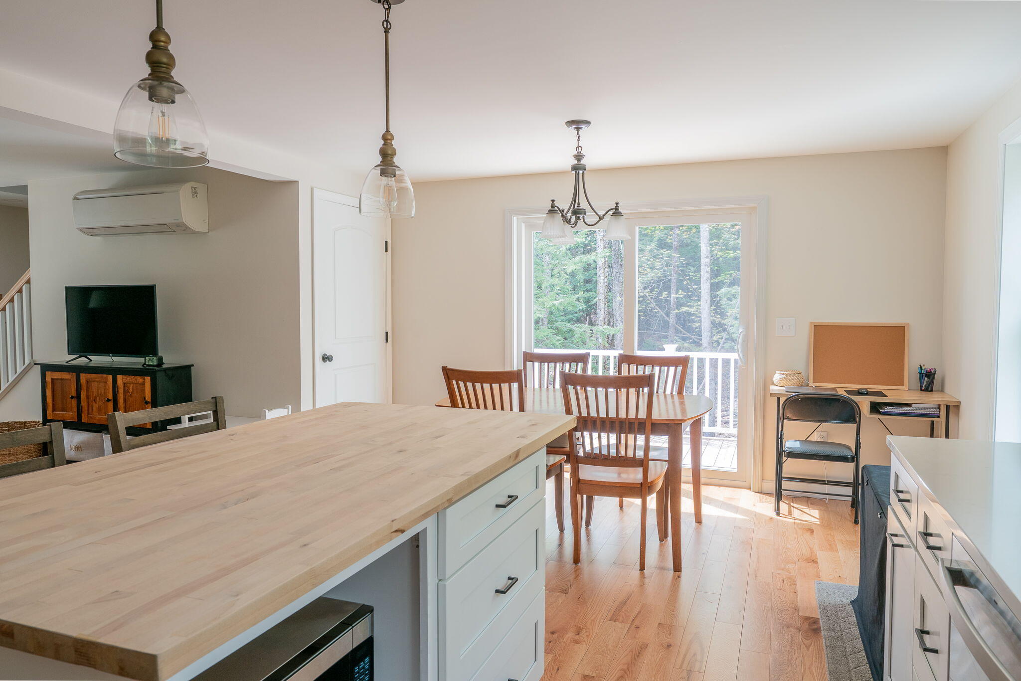 219 Dyer Road Biddeford, ME 04005 - Photo 3 of 51 24-web-or-mls-219 Dyer Rd33