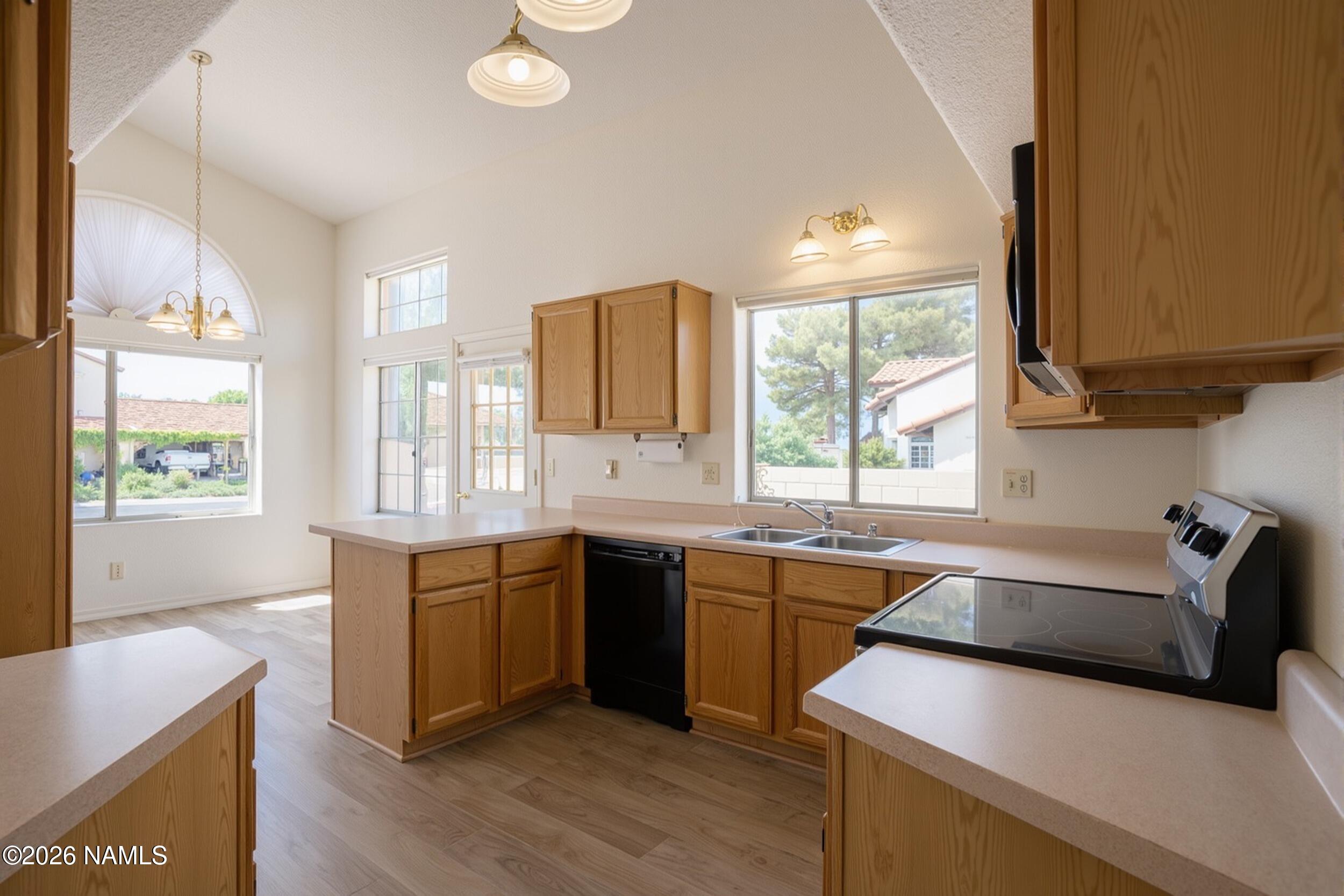 4039 Roma Road Kingman, AZ 86401 - Photo 8 of 36 IMG_6027