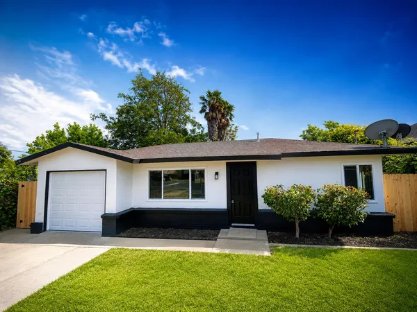 $349,000 | 3046 Acampo Road, Acampo, CA 95220