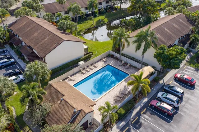 $2,800 | 3673 Carambola Circle North, Coconut Creek, FL 33066