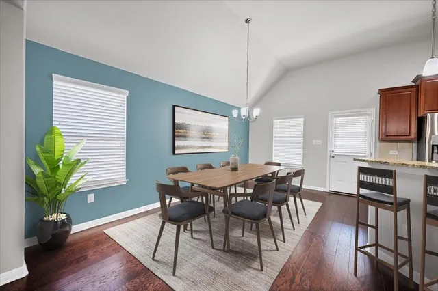 $2,750 | 1909 Goldilocks Lane, Manchaca, TX 78652