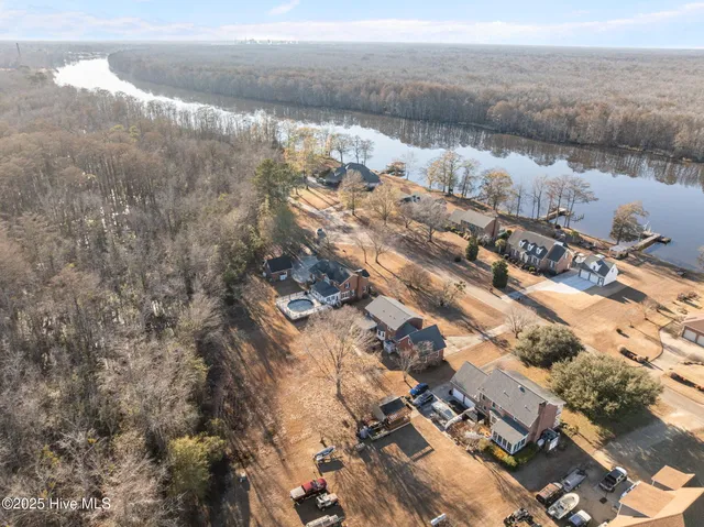 $275,000 | 111 South River Road, Plymouth, NC 27962