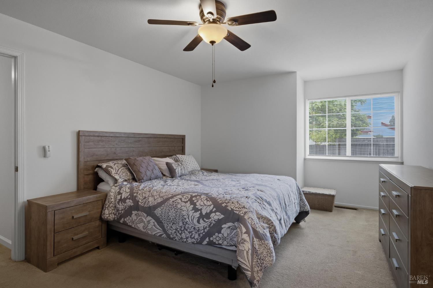 2273 White Chapel Court Santa Rosa, CA 95401 - Photo 32 of 59 Primary Bedroom
