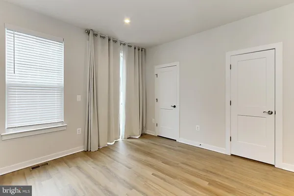 $759,900 | 14176 Gypsum Loop, Chantilly, VA 20151