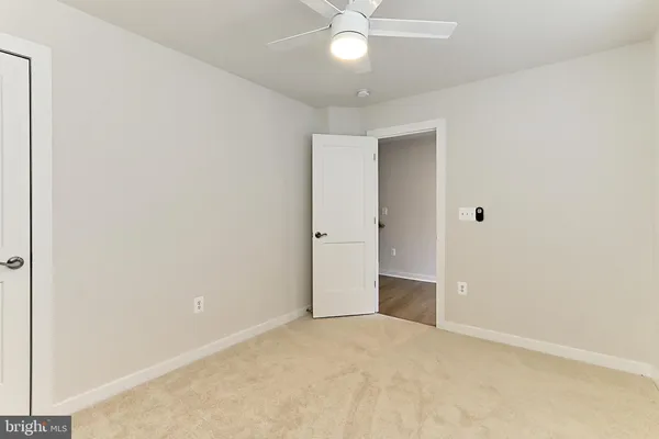 $759,900 | 14176 Gypsum Loop, Chantilly, VA 20151