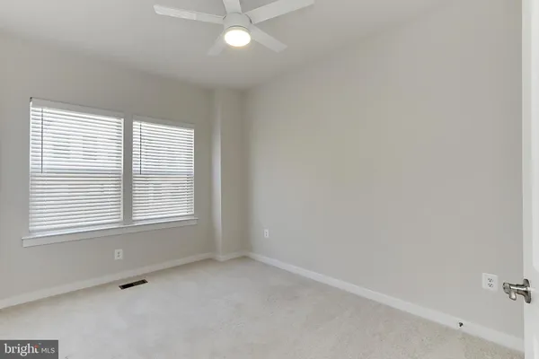 $759,900 | 14176 Gypsum Loop, Chantilly, VA 20151