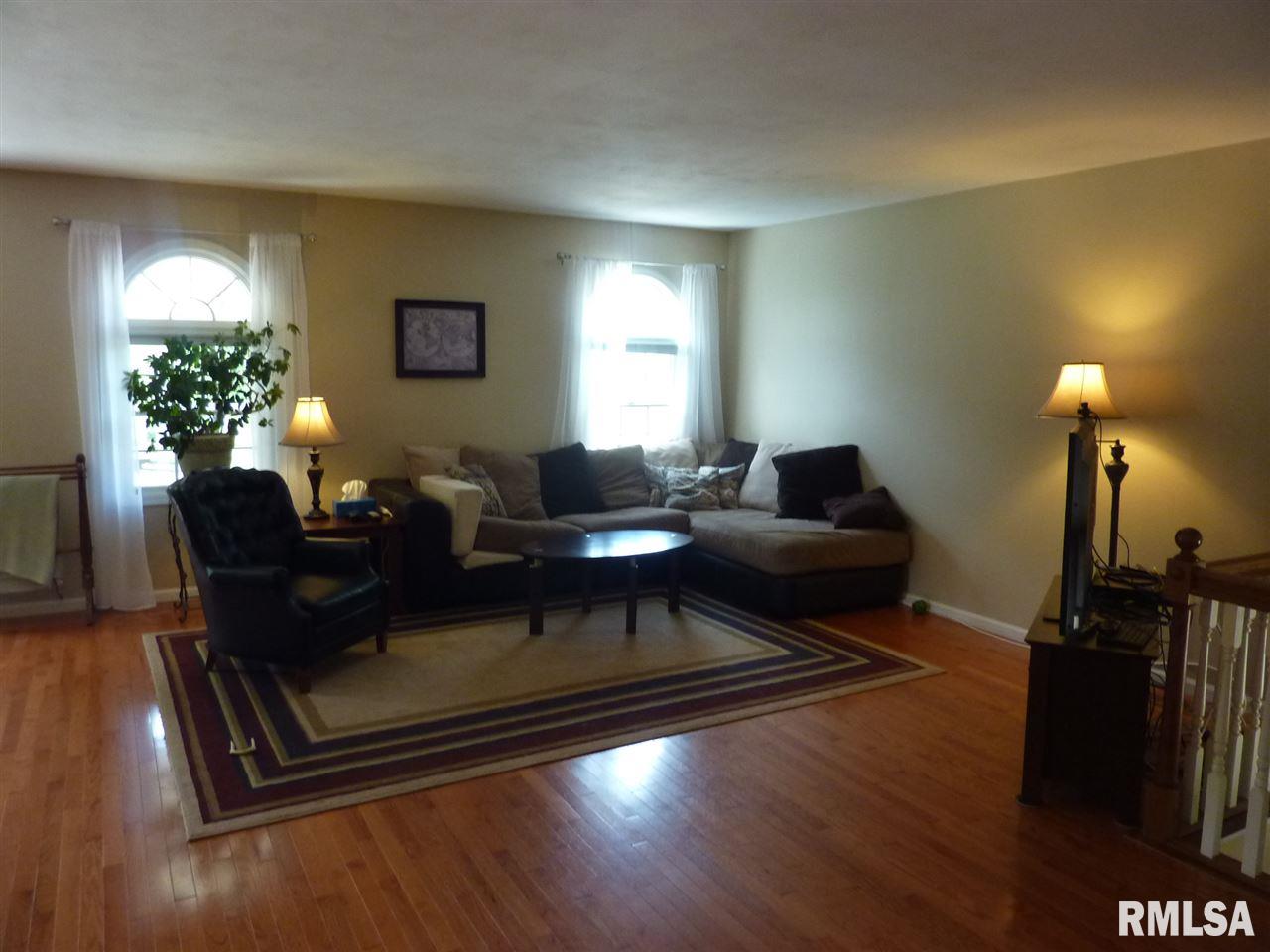 506 West Streitmatter Road Edelstein, IL 61526 - Photo 13 of 36 Gallery Image 13