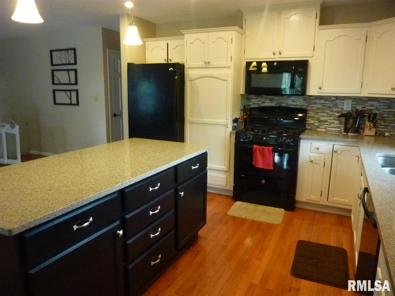 506 West Streitmatter Road Edelstein, IL 61526 - Photo 15 of 36 Gallery Image 15