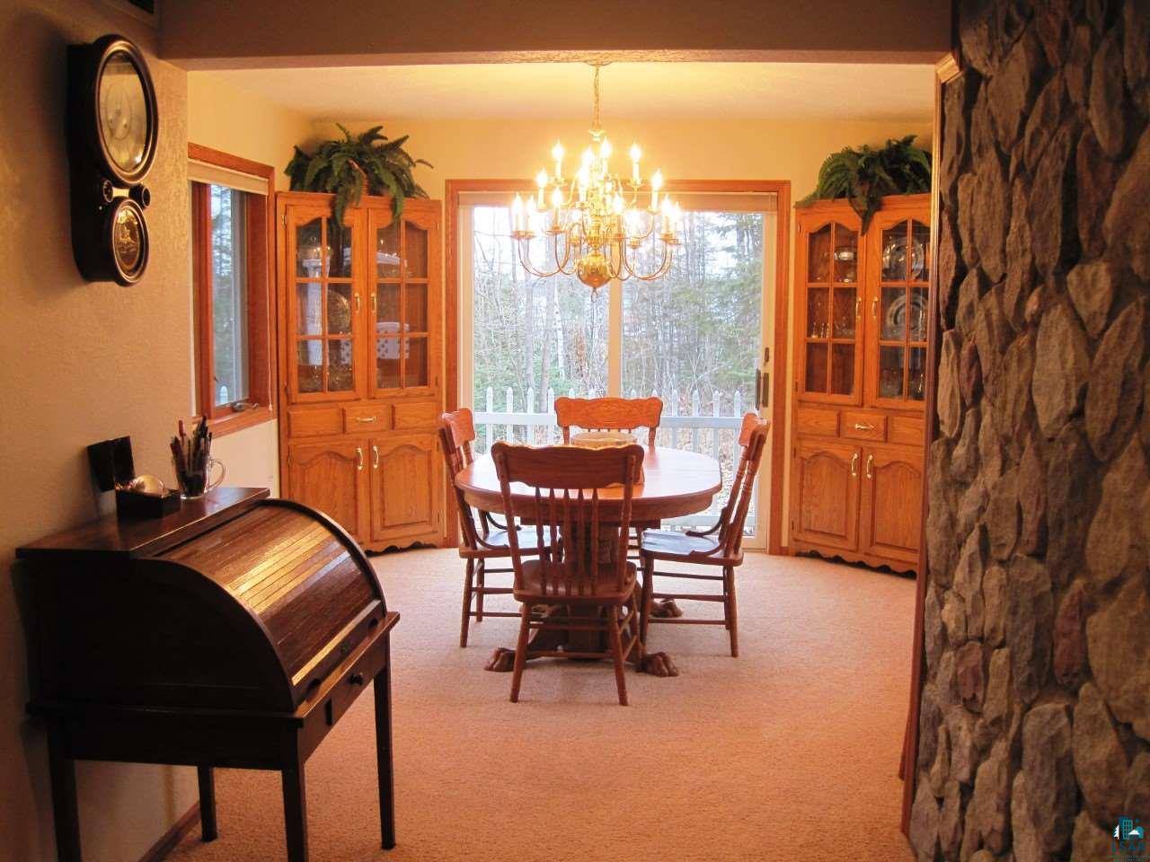 8125 East Tri Lakes Road Superior, WI 54880 - Photo 26 of 43 Dining area
