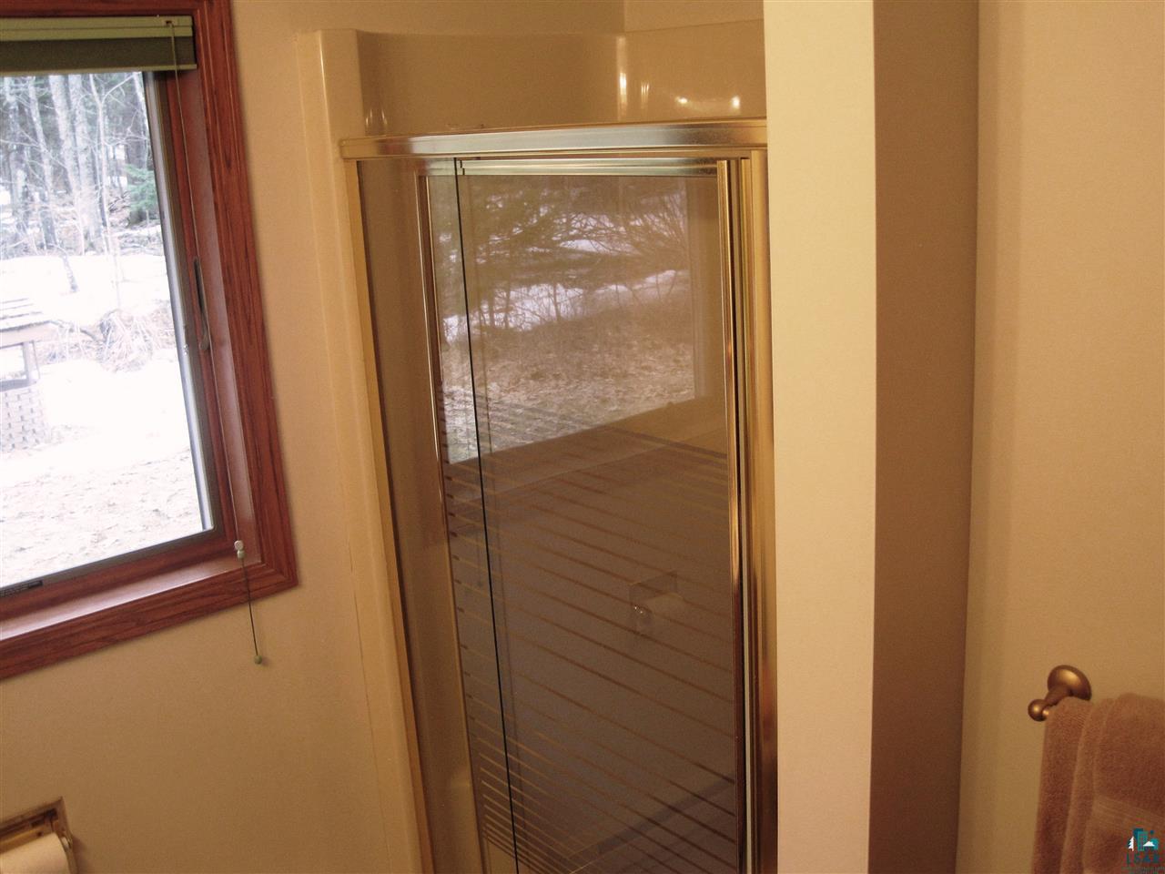 8125 East Tri Lakes Road Superior, WI 54880 - Photo 31 of 43 Shower Bath 2