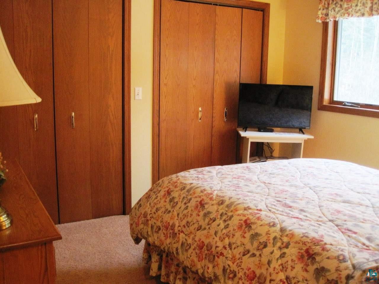8125 East Tri Lakes Road Superior, WI 54880 - Photo 32 of 43 Bedroom 2