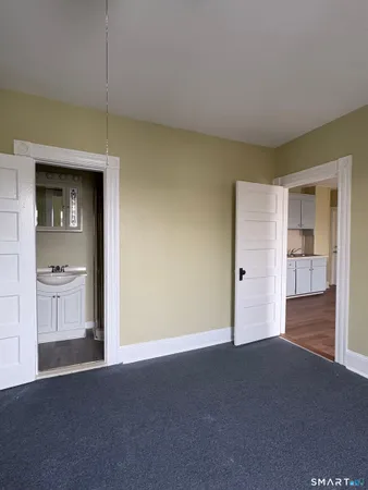 $1,131 | 240-242 Washington Street, Unit 3S, New Britain, CT 06051