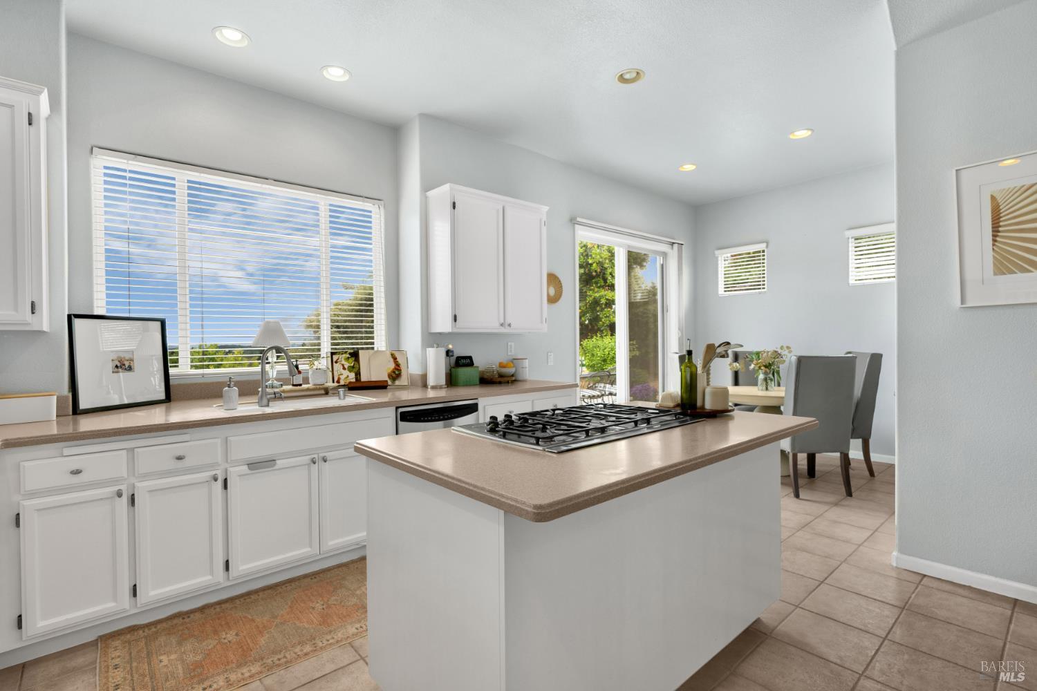 1569 Lofty Perch Place Santa Rosa, CA 95409 - Photo 17 of 44