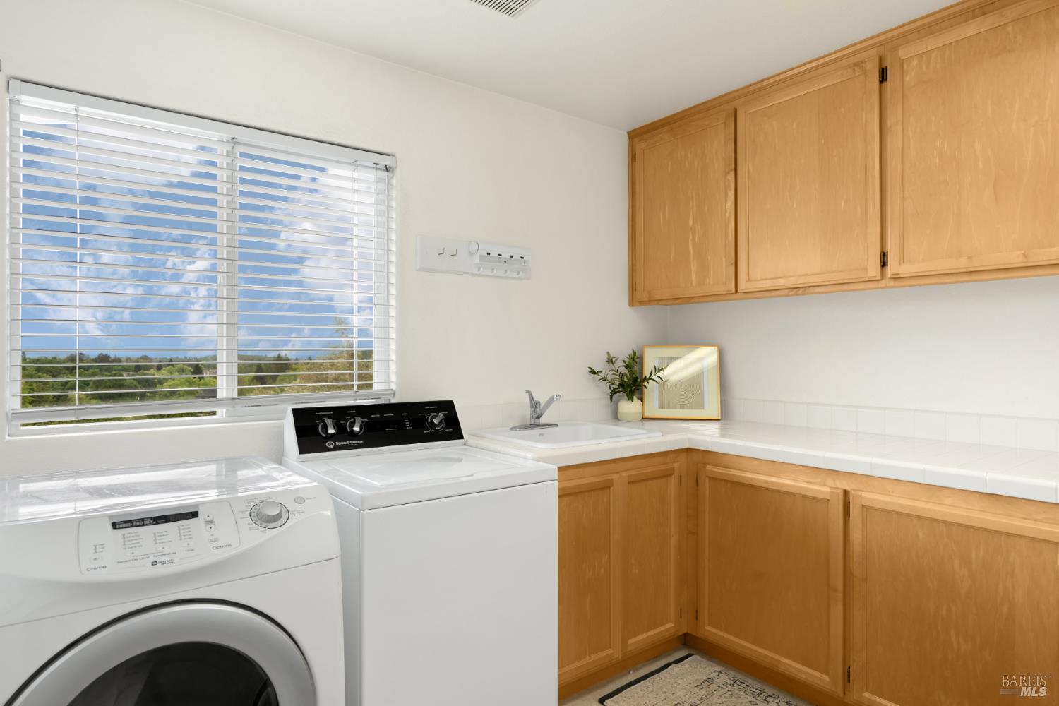 1569 Lofty Perch Place Santa Rosa, CA 95409 - Photo 37 of 44