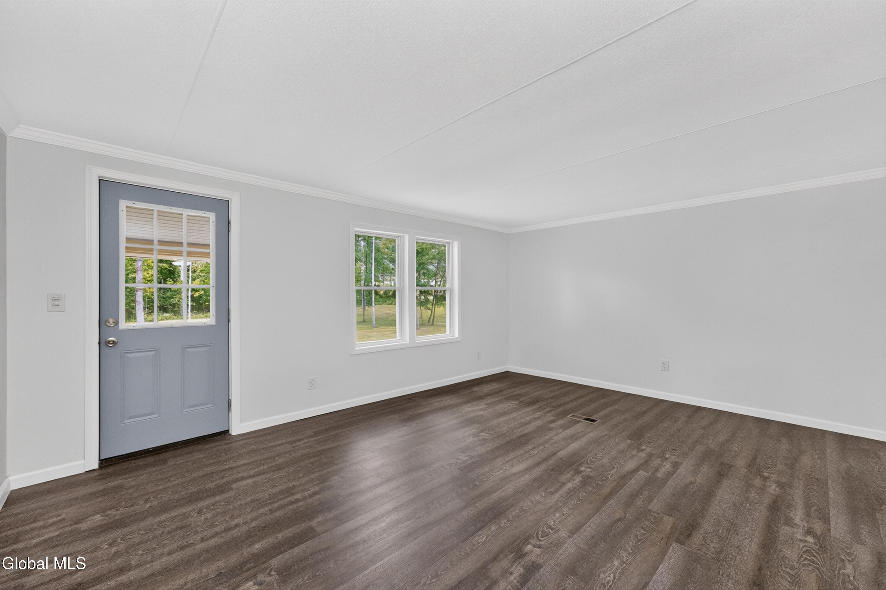 6628 Middle Grove Road Middle Grove, NY 12850 - Photo 9 of 58 1 Livingroom 1