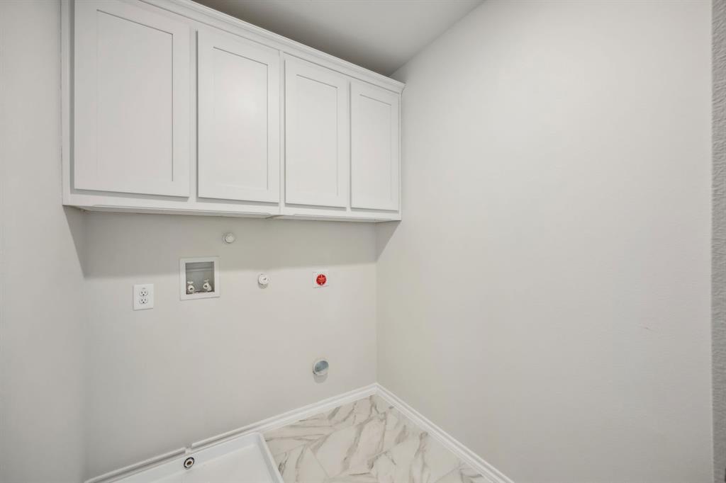 5102 Roll Cast Road Royse City, TX 75189 - Photo 21 of 27 CKW - Model - 5102 Roll Cast Road - A2100 - Lavon - Utility Room