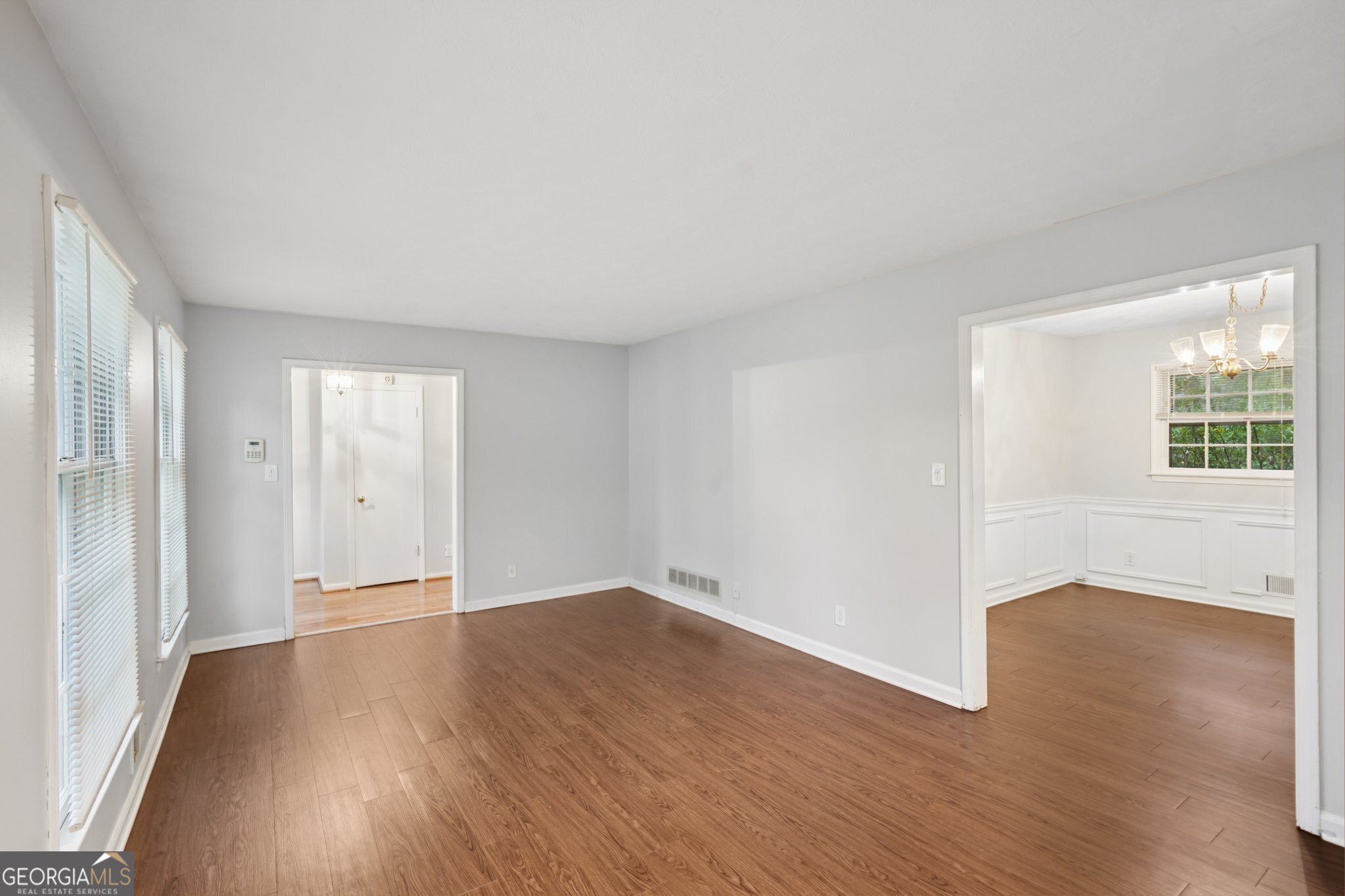 4238 Rue St Michel Stone Mountain, GA 30083 - Photo 6 of 30