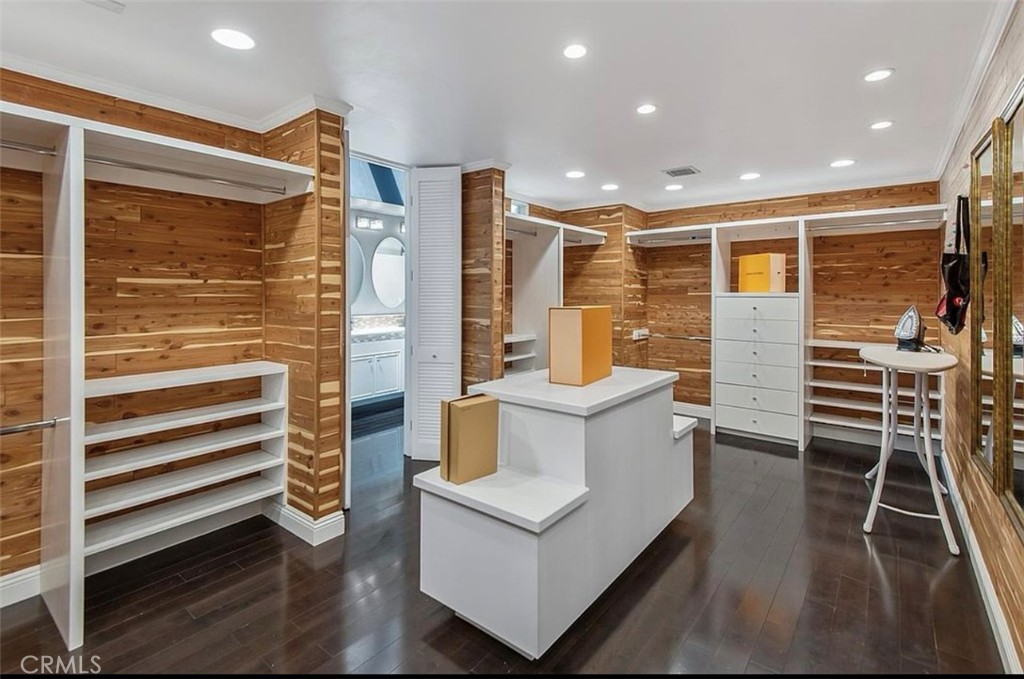 24907 Marbella Court Calabasas, CA 91302 - Photo 26 of 34 a bathroom with a sink and mirror