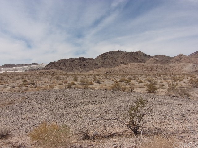 0 Kellbaker Rdhwy Amboy, CA 92304 - Photo 1 of 1 a view of mountains and valleys