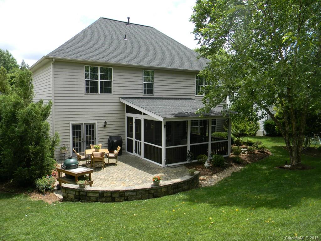 15901 Lavenham Road Huntersville, NC 28078 - Photo 2 of 24 Gallery Image 2