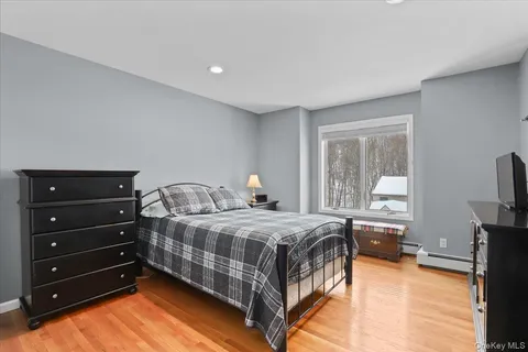 $799,000 | 54 Driftwood Drive, Somers, NY 10589