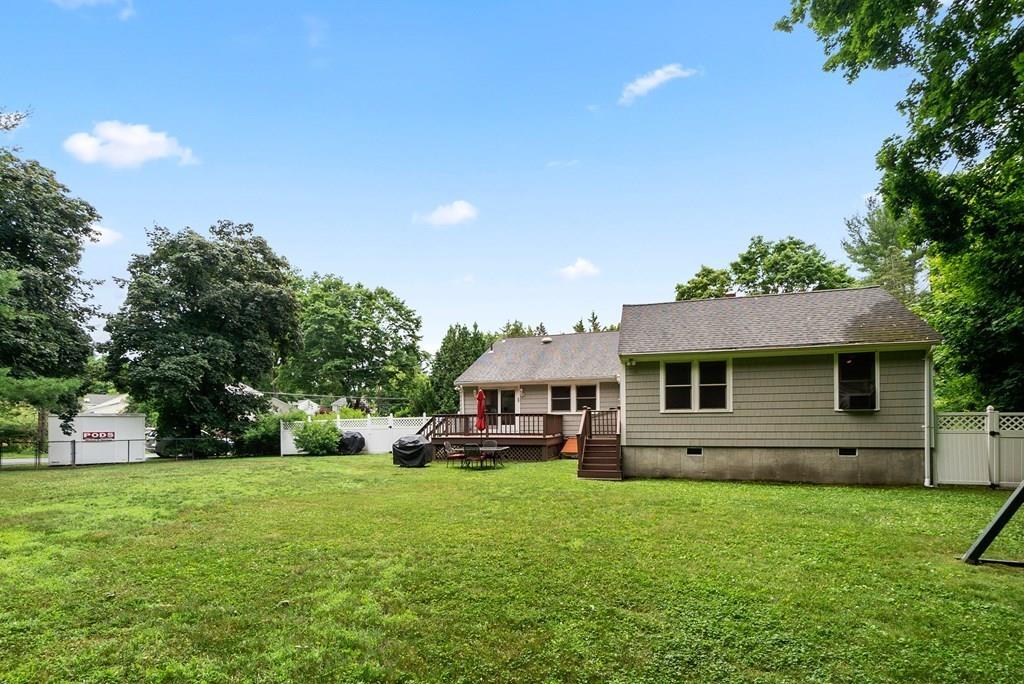 6 Caulfield Road Wayland, MA 01778 - Photo 3 of 23 Gallery Image 3