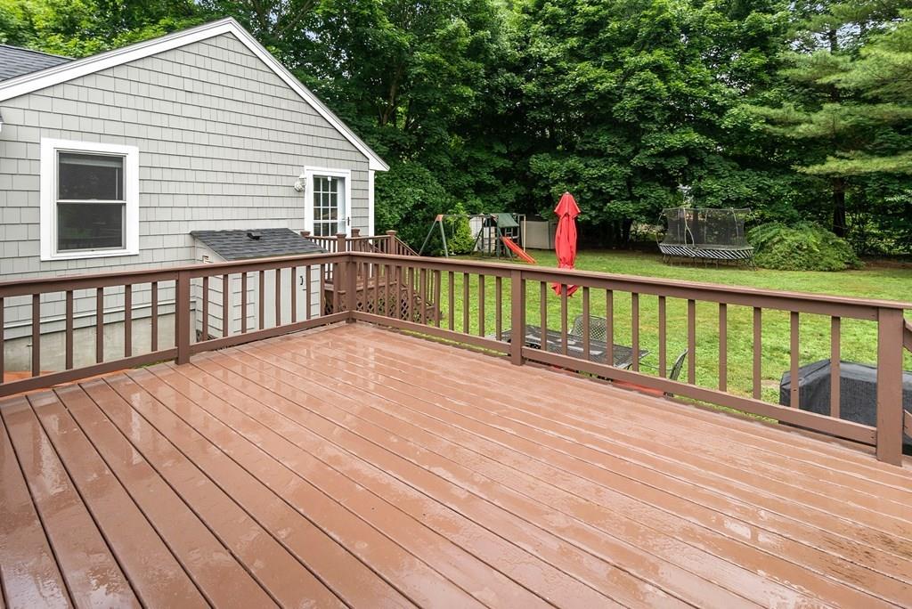 6 Caulfield Road Wayland, MA 01778 - Photo 4 of 23 Gallery Image 4